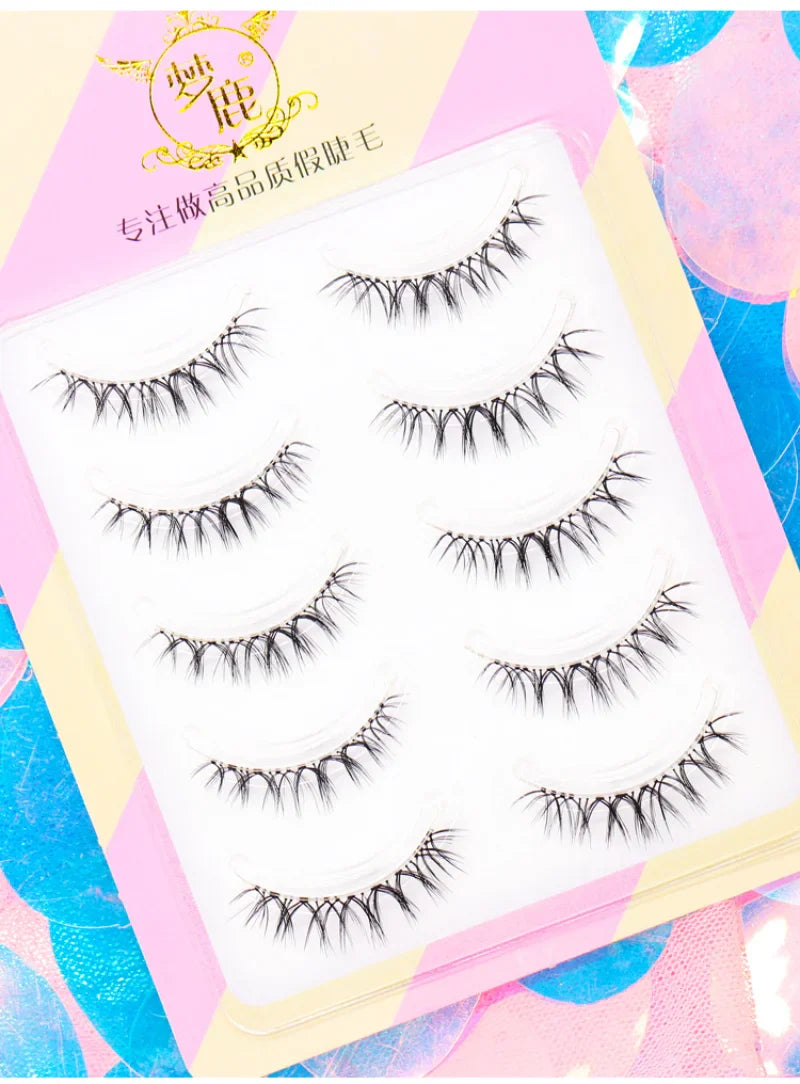 Dream Deer V-Shaped Lashes — 5 Pairs