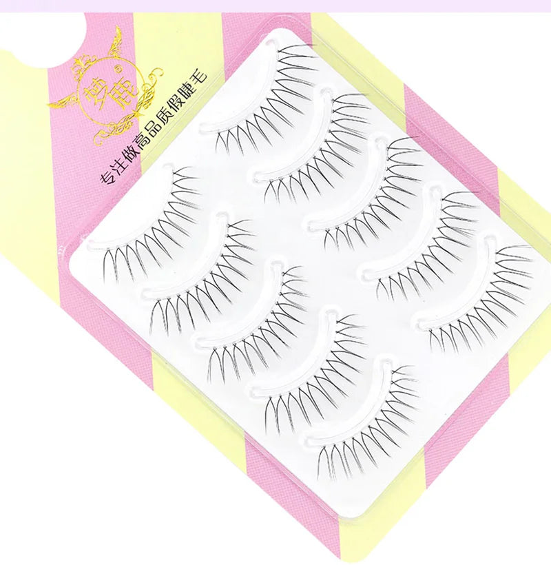 Dream Deer V-Shaped Lashes — 5 Pairs
