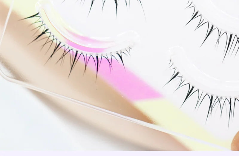 Dream Deer V-Shaped Lashes — 5 Pairs
