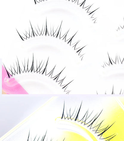 Dream Deer V-Shaped Lashes — 5 Pairs